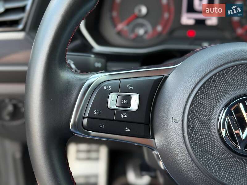 Седан Volkswagen Jetta 2019 в Одессе фото 51 Седан Volkswagen Jetta 2019 в Одессе