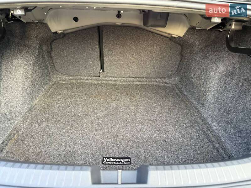 Седан Volkswagen Jetta 2019 в Одессе фото 65 Седан Volkswagen Jetta 2019 в Одессе