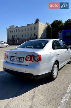 Седан Volkswagen Jetta 2006 в 