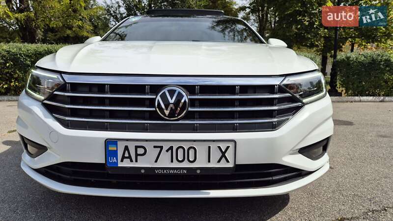 Седан Volkswagen Jetta 2019 в Запорожье