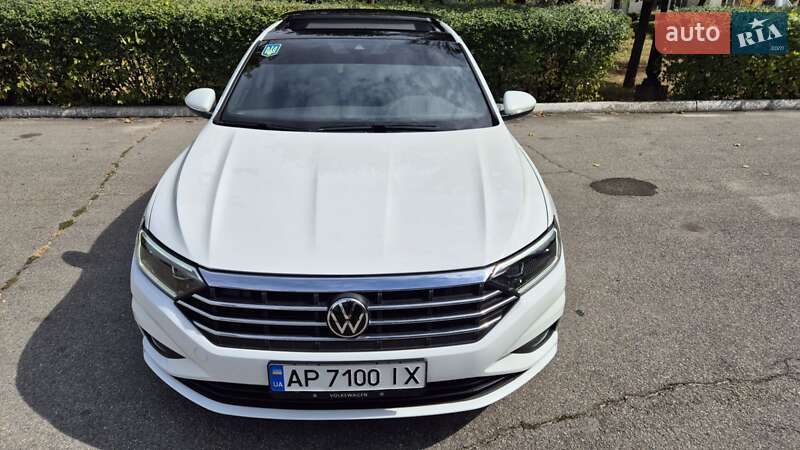 Седан Volkswagen Jetta 2019 в Запорожье