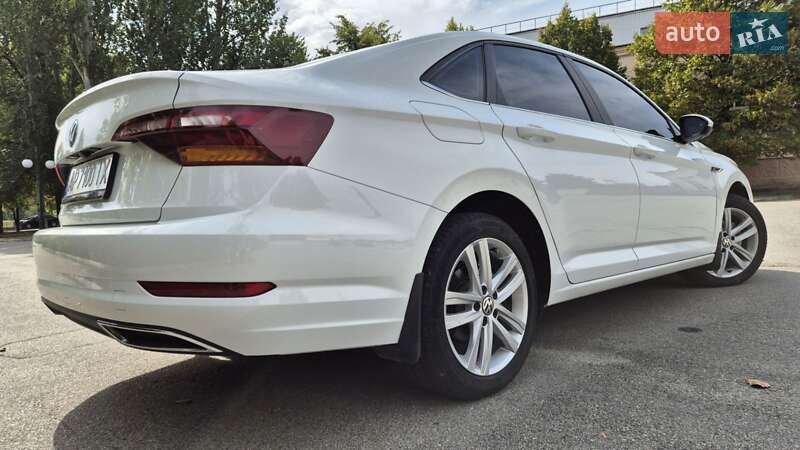 Седан Volkswagen Jetta 2019 в Запорожье