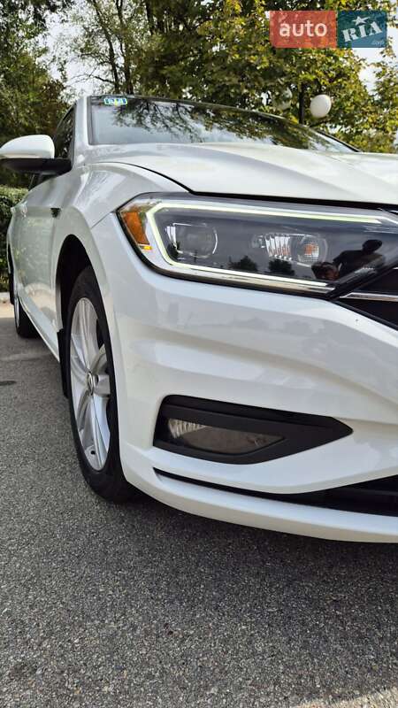 Седан Volkswagen Jetta 2019 в Запорожье