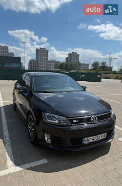 Седан Volkswagen Jetta 2013 в Києві