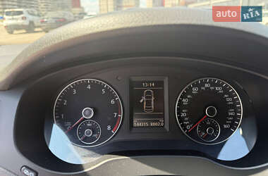 Седан Volkswagen Jetta 2013 в 