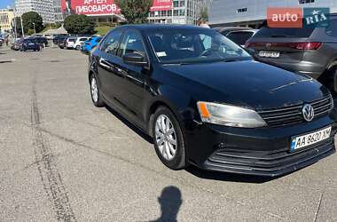 Седан Volkswagen Jetta 2015 в 