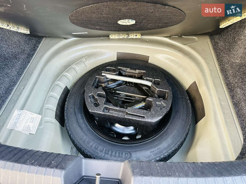 Седан Volkswagen Jetta 2019 в Виннице