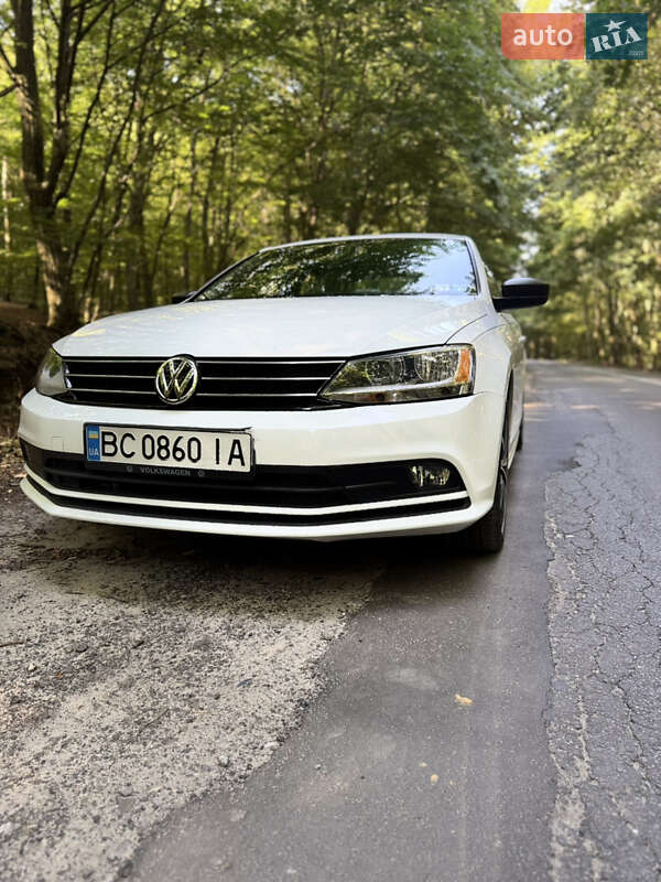 Volkswagen Jetta 2015