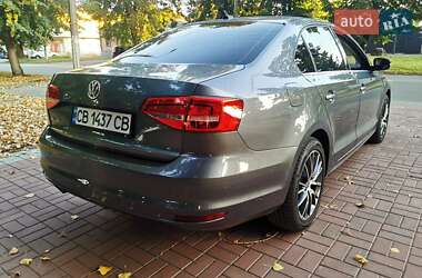Седан Volkswagen Jetta 2015 в 