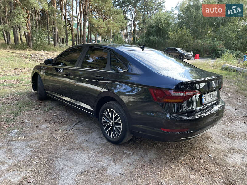 Седан Volkswagen Jetta 2018 в Киеве