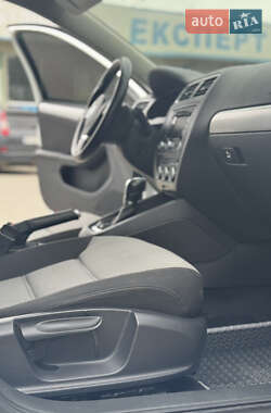 Седан Volkswagen Jetta 2013 в 