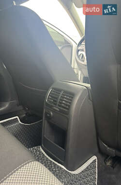 Седан Volkswagen Jetta 2013 в 