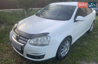 Седан Volkswagen Jetta 2008 в 