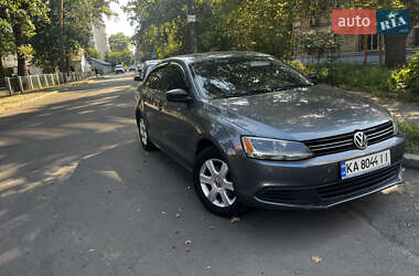 Седан Volkswagen Jetta 2012 в Києві