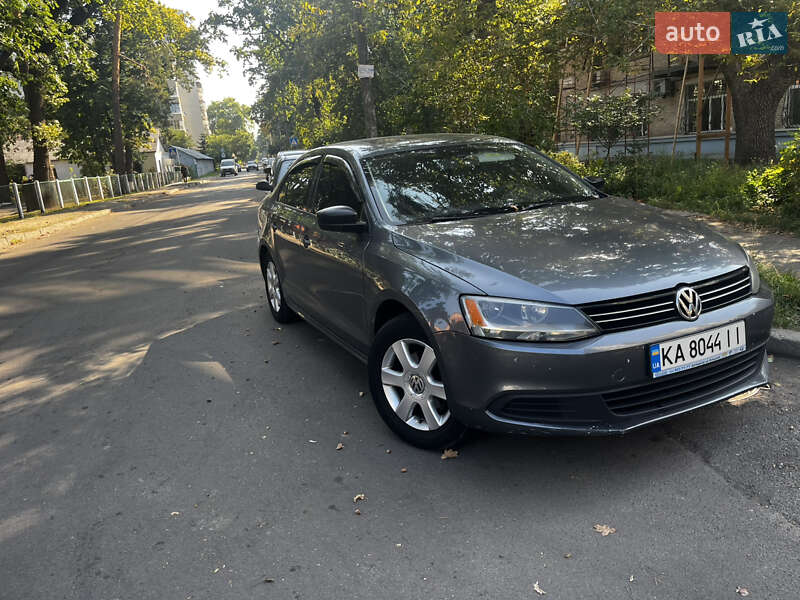 Volkswagen Jetta 2012