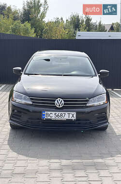 Седан Volkswagen Jetta 2017 в 