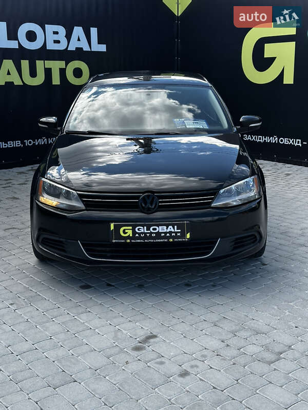 Volkswagen Jetta 2013