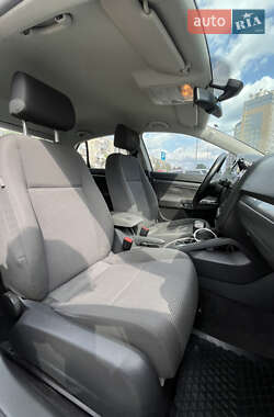 Седан Volkswagen Jetta 2006 в Киеве