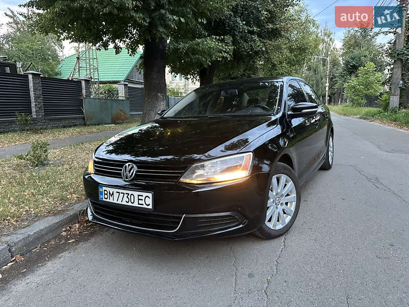 Volkswagen Jetta 2014