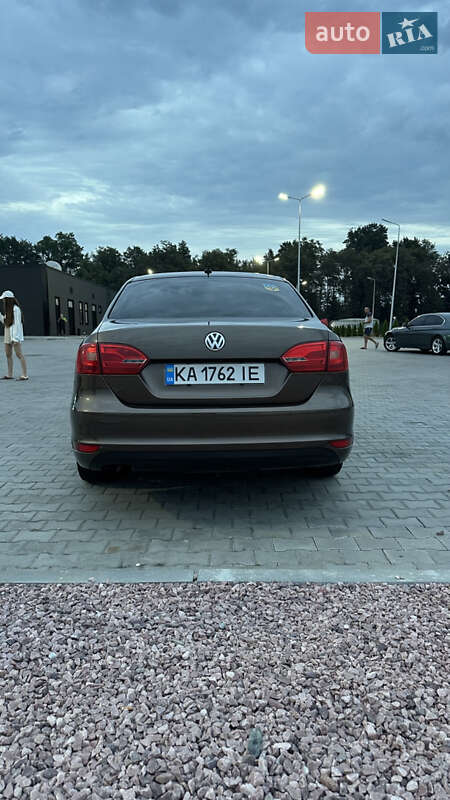 Седан Volkswagen Jetta 2011 в Виннице