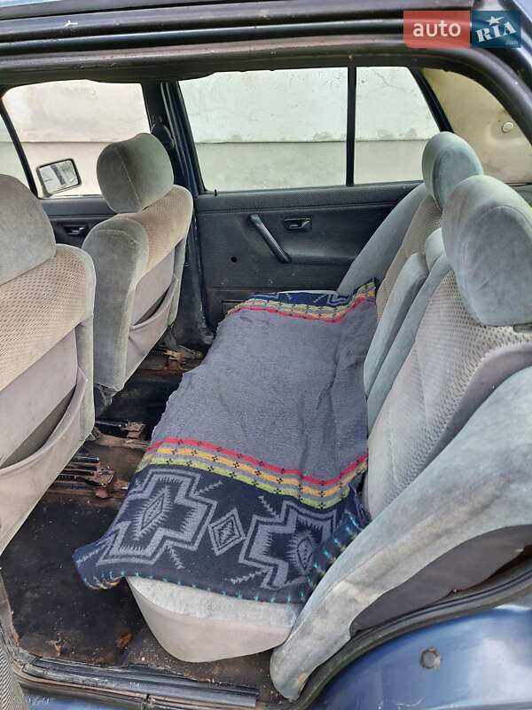 Седан Volkswagen Jetta 1987 в Самборе