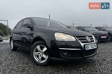 Седан Volkswagen Jetta 2008 в Львове