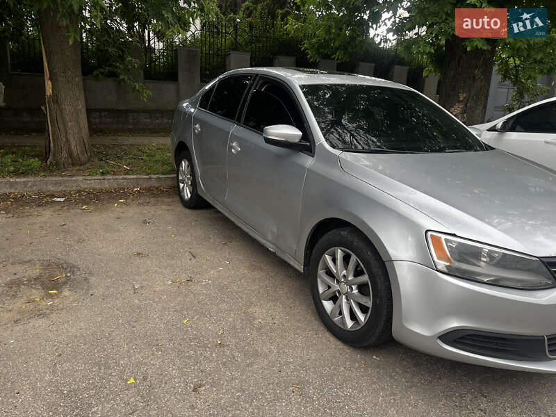 Седан Volkswagen Jetta 2010 в Харкові