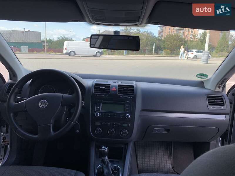 Седан Volkswagen Jetta 2006 в Сарнах фото 9 Седан Volkswagen Jetta 2006 в Сарнах