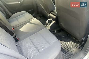 Седан Volkswagen Jetta 2006 в 