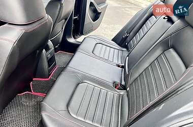 Седан Volkswagen Jetta 2017 в 