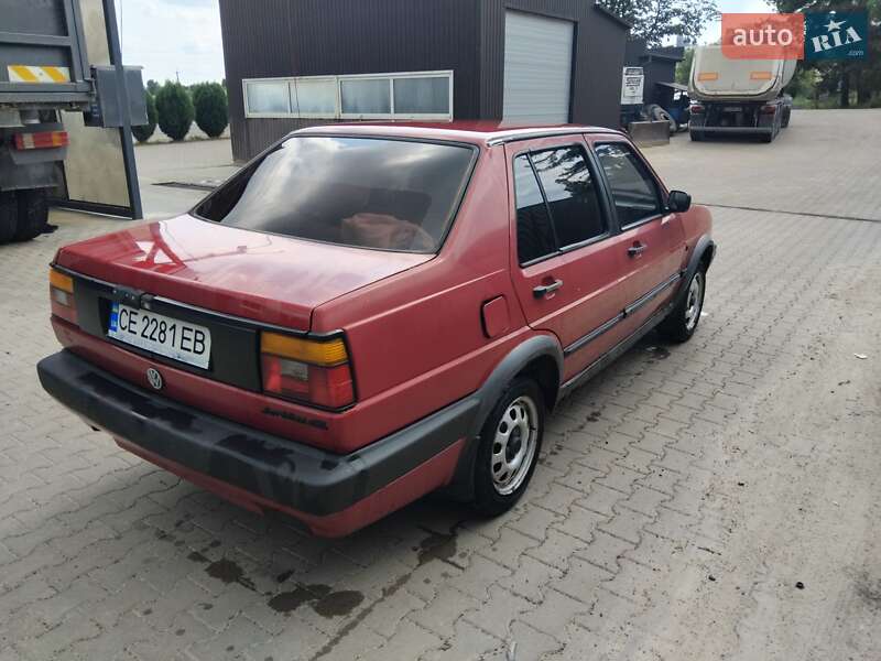 Седан Volkswagen Jetta 1991 в Чернівцях