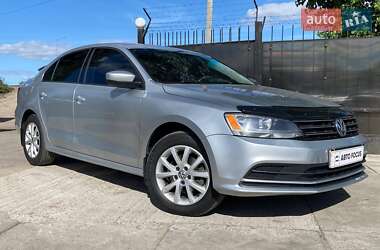 Седан Volkswagen Jetta 2015 в Києві