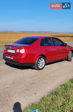 Седан Volkswagen Jetta 2009 в 
