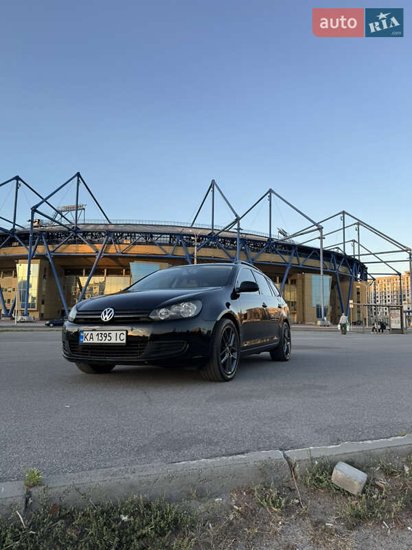 Универсал Volkswagen Jetta 2010 в Харькове