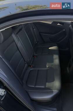 Седан Volkswagen Jetta 2014 в 