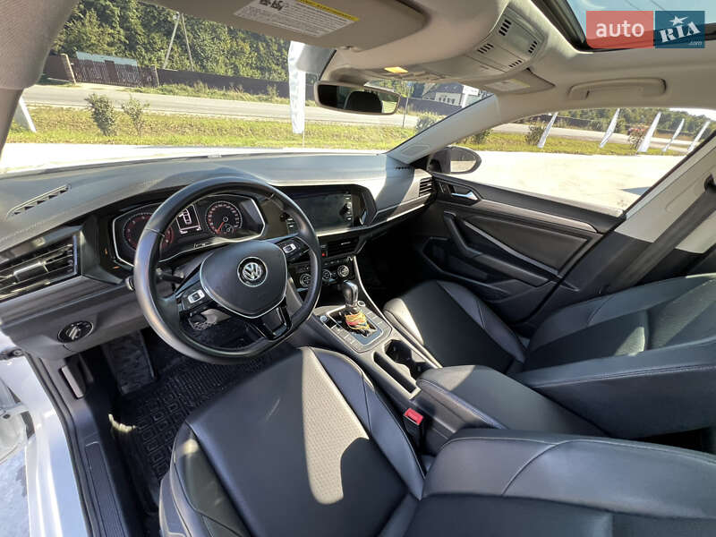 Седан Volkswagen Jetta 2018 в Чорткові