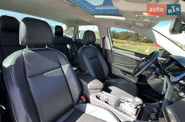 Седан Volkswagen Jetta 2018 в 