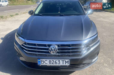 Седан Volkswagen Jetta 2018 в 