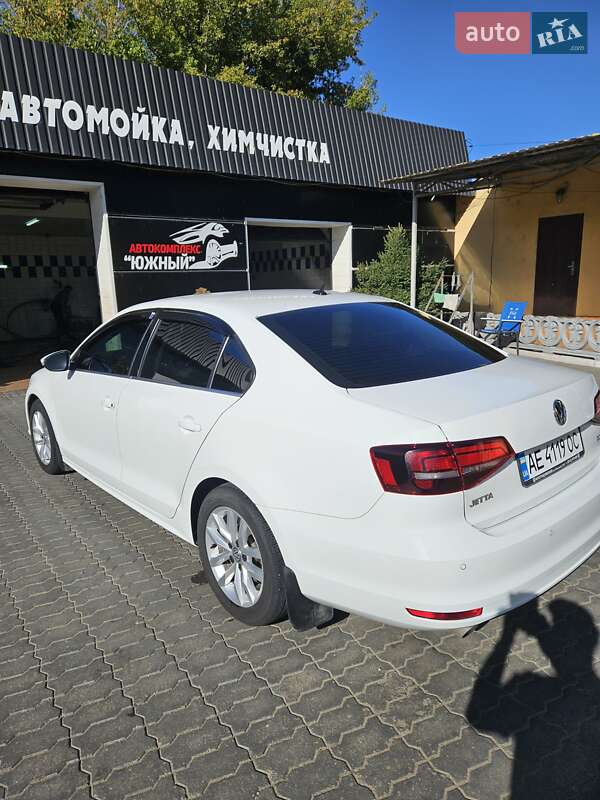 Седан Volkswagen Jetta 2016 в Марганці