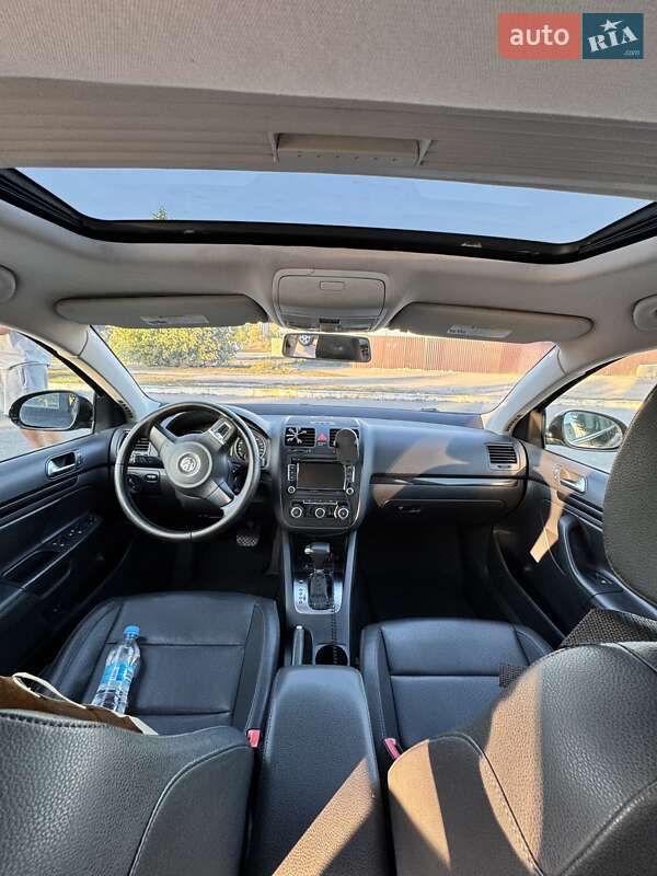 Седан Volkswagen Jetta 2009 в Буче фото 26 Седан Volkswagen Jetta 2009 в Буче