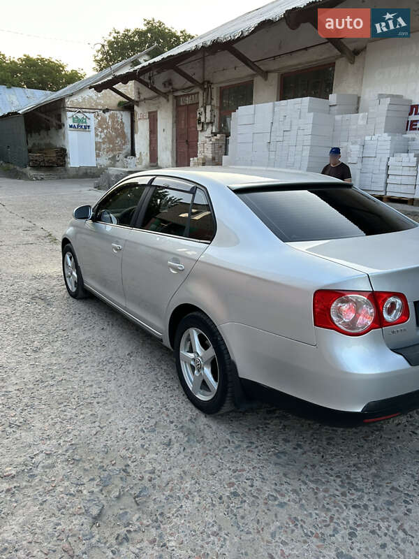 Седан Volkswagen Jetta 2007 в Одесі