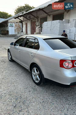 Седан Volkswagen Jetta 2007 в 