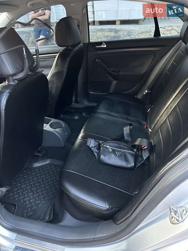 Седан Volkswagen Jetta 2007 в Одесі