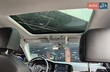 Седан Volkswagen Jetta 2020 в 