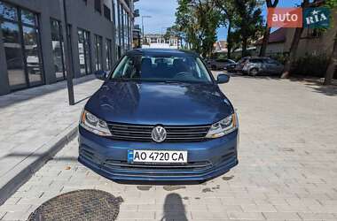 Седан Volkswagen Jetta 2015 в Ужгороде