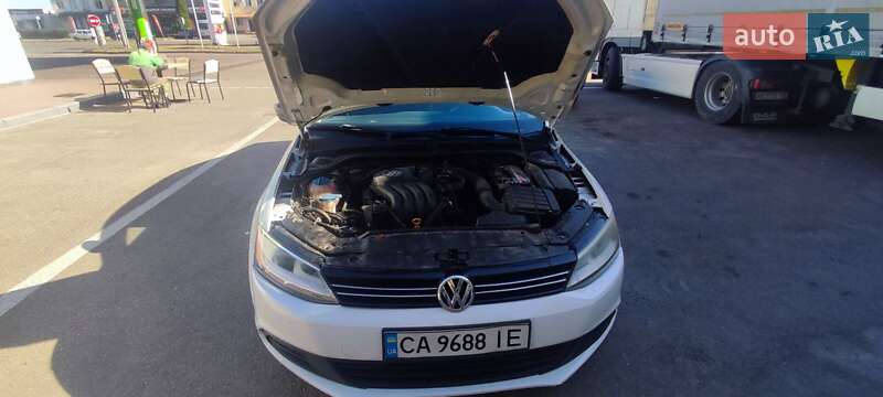 Седан Volkswagen Jetta 2012 в Черкасах