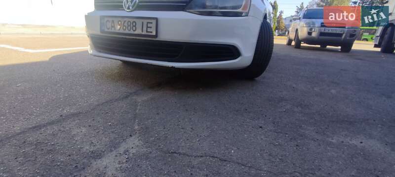 Седан Volkswagen Jetta 2012 в Черкасах