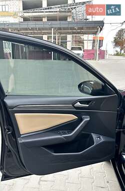 Седан Volkswagen Jetta 2019 в 