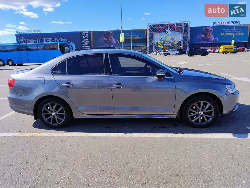 Седан Volkswagen Jetta 2012 в Киеве фото 9 Седан Volkswagen Jetta 2012 в Киеве