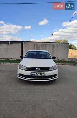 Седан Volkswagen Jetta 2014 в 